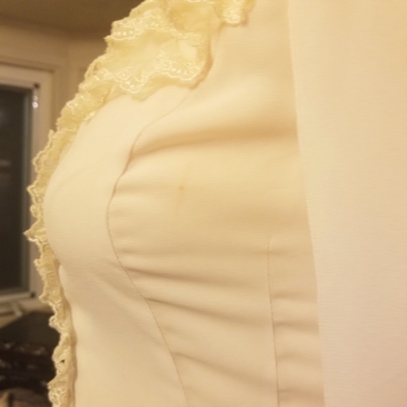 Innocent World Rose Lace Frill Lolita Blouse - Picture 5 of 7